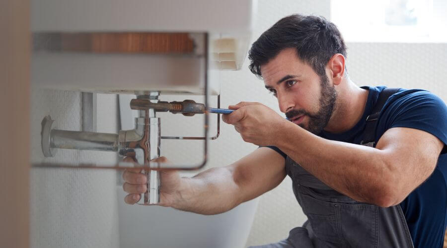 Professional water heater installation services in Laguna, NM